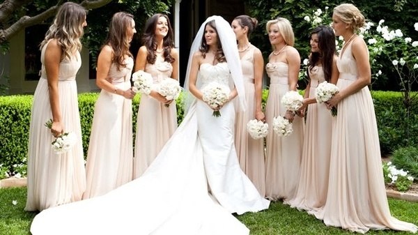 В данной статье можно узнать интересные моменты свадебных идей В данной статье можно узнать интересные моменты свадебных идей