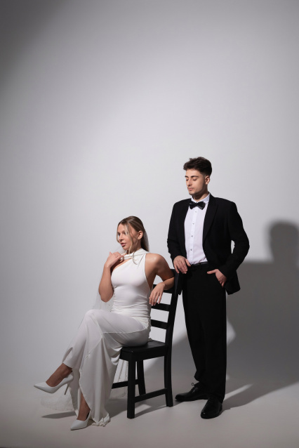 Свадебная фотосессия в Оренбурге— стиль, чувства и незабываемые кадры – фото № 13