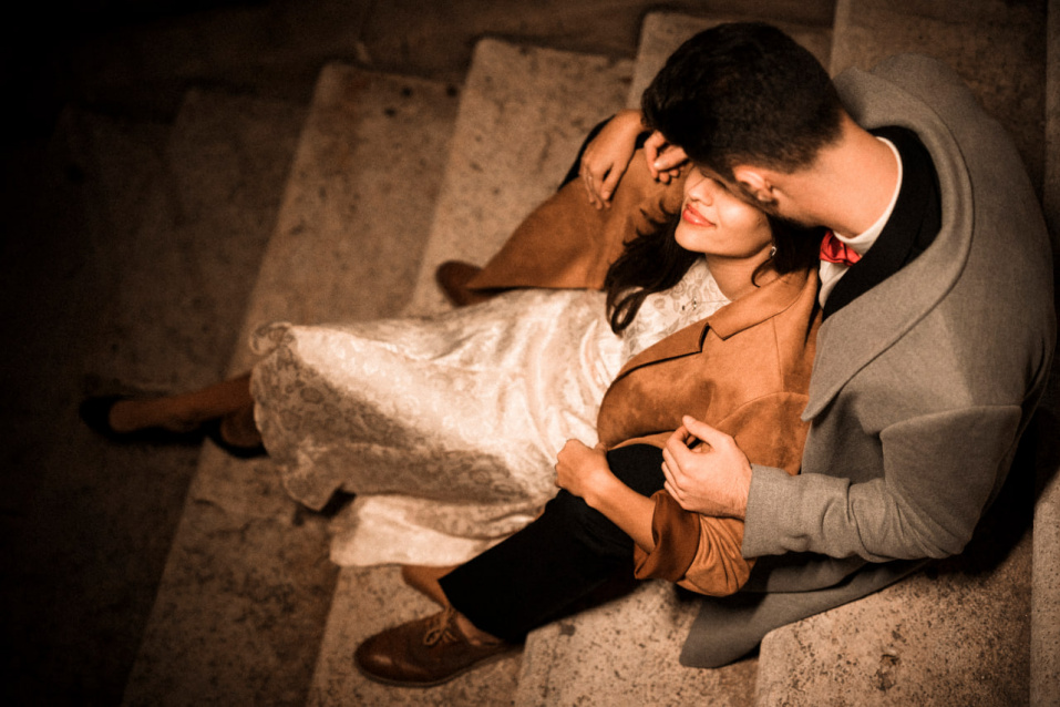 Заказать фотосессию Love Story - в студии на двоих от сети фотостудий Fashion Box в Оренбурге 
 – фото № 1