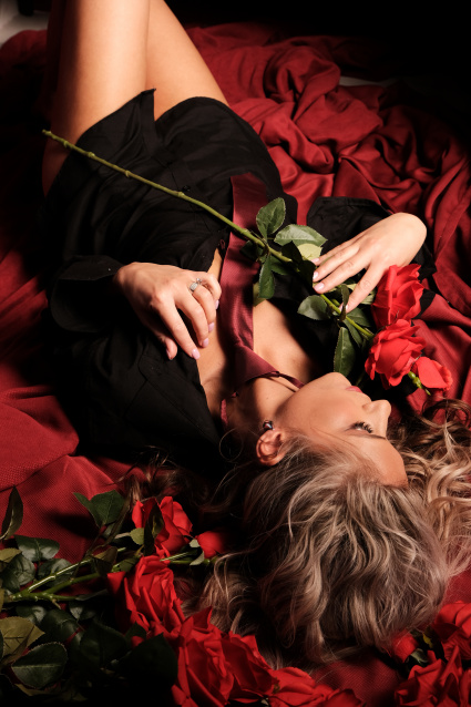 Заказать фотосессию в стиле Ню - профессиональный фотограф сети фотостудий Fashion Box в Оренбурге 
 – фото № 9