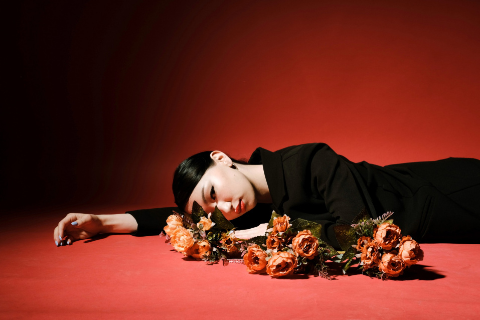 Заказать индивидуальную фотосессию в 2-х образах - съемка от профессионалов студии Fashion Box
 – фото № 3