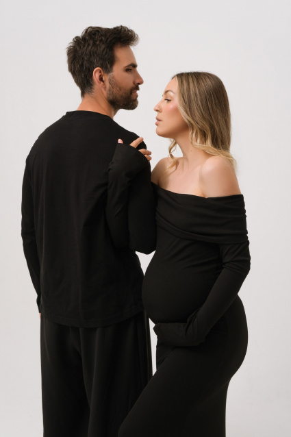 Заказать фотосессию в ожидании чуда - в студии от компании Fashion Box в Оренбурге 
 – фото № 4