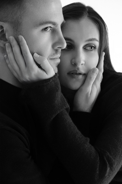 Фотосессия Love Story в студии заказать от фотостудии Fashion Box в Оренбурге 
 – фото № 4