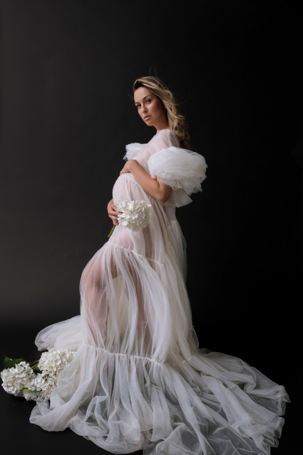 Заказать фотосессию в ожидании чуда - в студии от компании Fashion Box в Оренбурге 
 – фото № 7