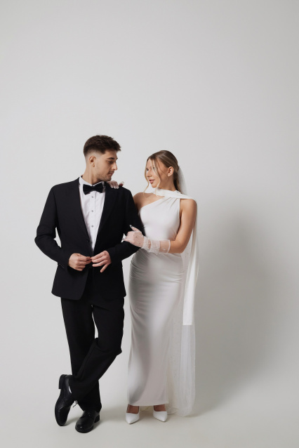 Свадебная фотосессия в Оренбурге— стиль, чувства и незабываемые кадры – фото № 3